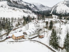 Гостиница JUFA Hotel Grundlsee, Грюндльзее